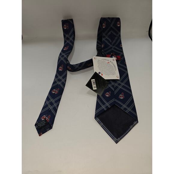 Eagles Wing Cleveland Indians Mens Indians Necktie Licensed Neck Tie NWT - Picture 3 of 7